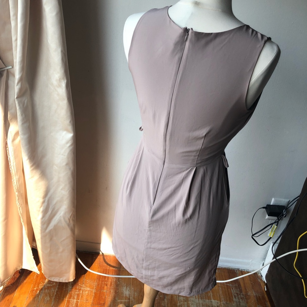 Dress - Picture 8 of 14